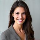 Avatar di Elena G., una donna sorridente.